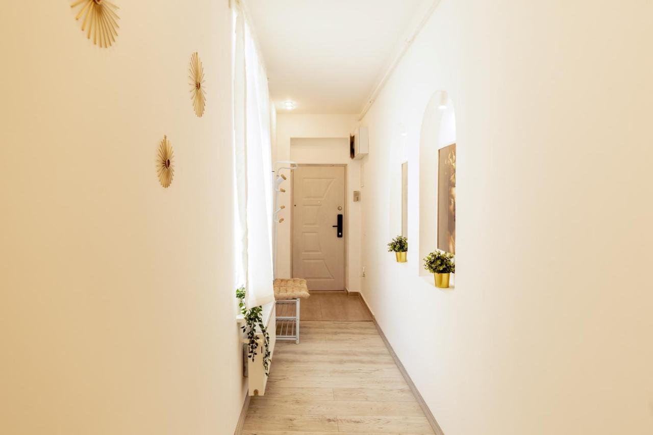 Ideal Stay: Spacious 2Br Apt Near Calea Victoriei Bukareszt Zewnętrze zdjęcie